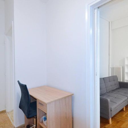 A Cozy Minimal Apartment At Koukaki, Dimitrako... Athens Ngoại thất bức ảnh