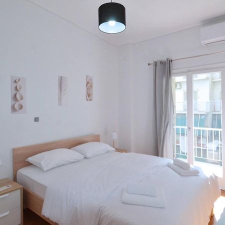 A Cozy Minimal Apartment At Koukaki, Dimitrako... Athens Ngoại thất bức ảnh