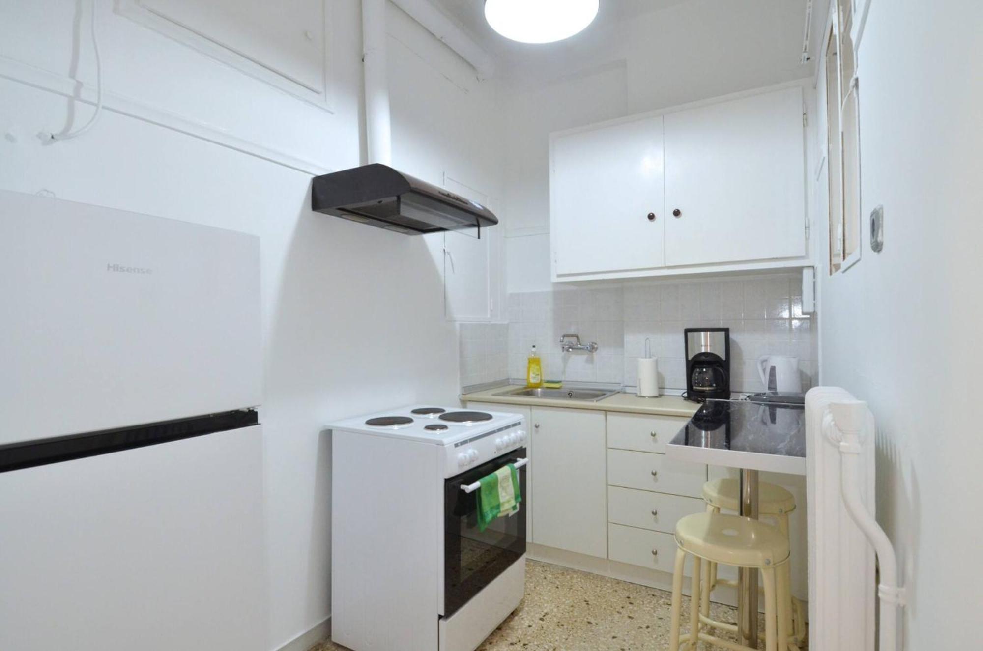 A Cozy Minimal Apartment At Koukaki, Dimitrako... Athens Ngoại thất bức ảnh